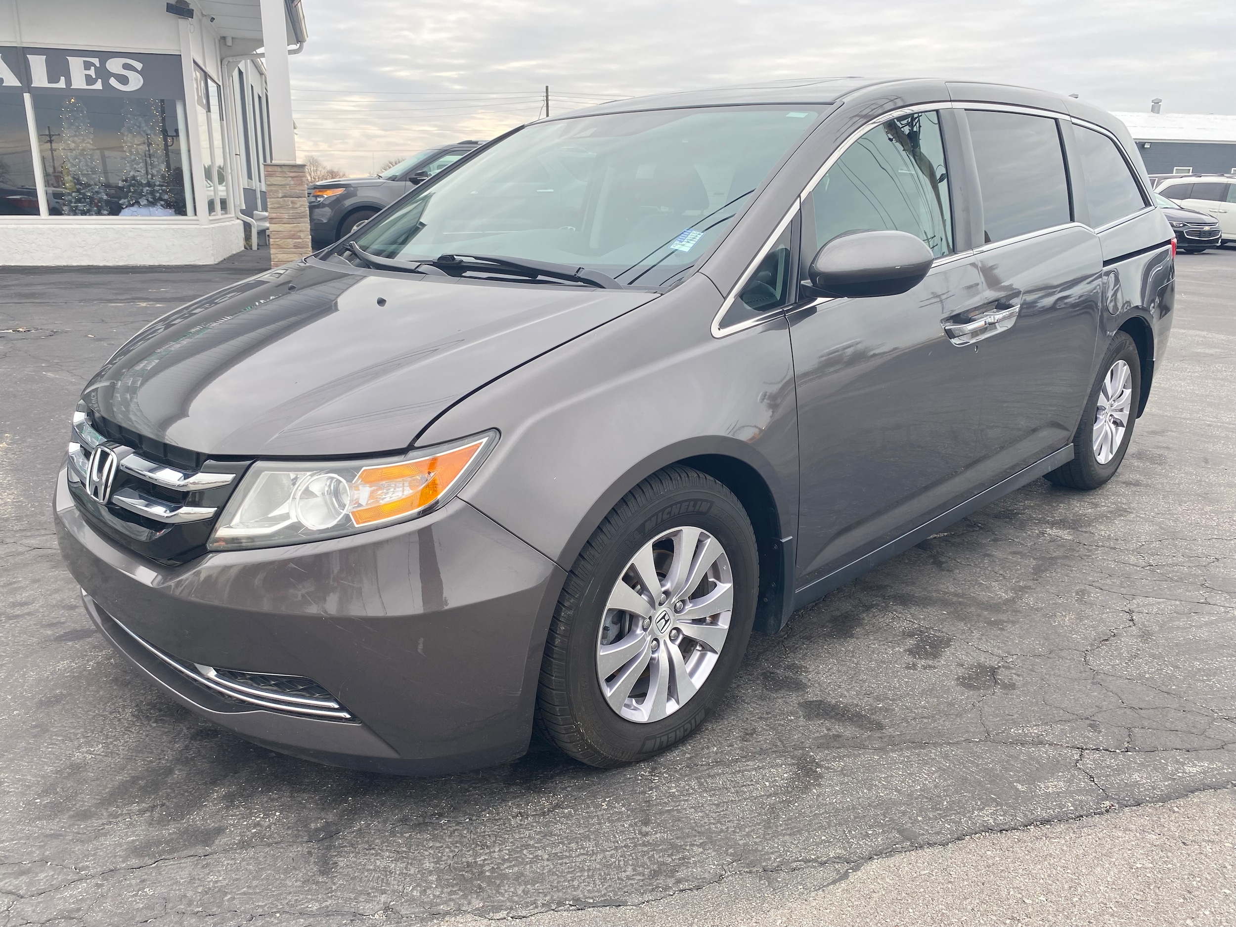2014 Honda Odyssey EX-L's photo