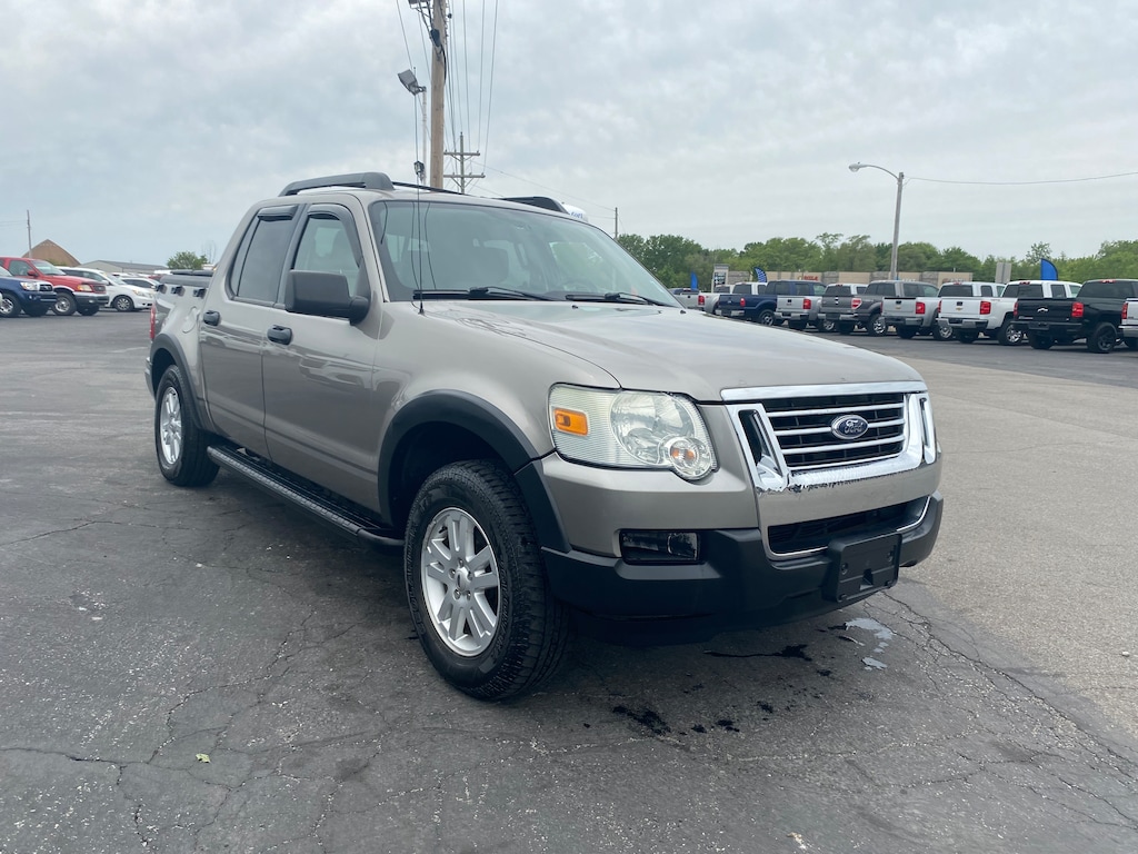 Used 2008 Ford Explorer Sport Trac XLT 4.0L SUV