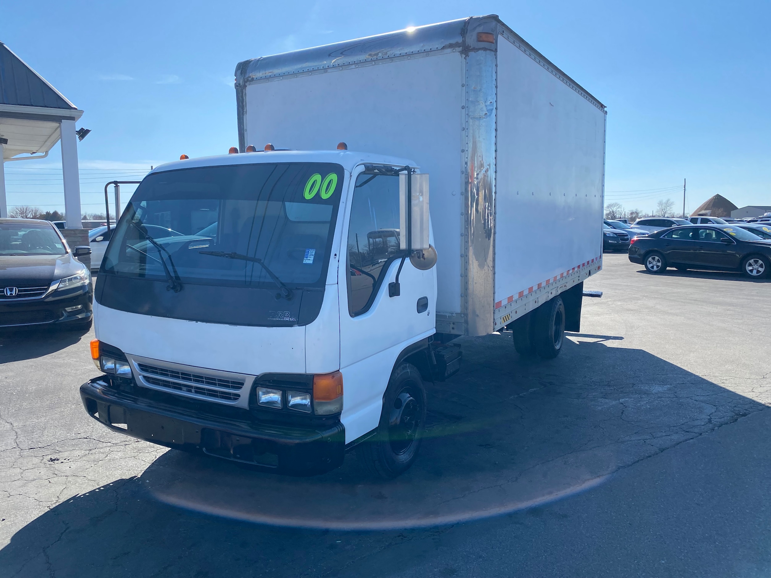 2000 Isuzu NPR's photo