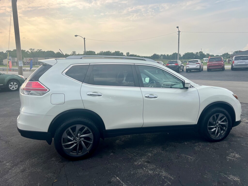 Used 2016 Nissan Rogue S SUV