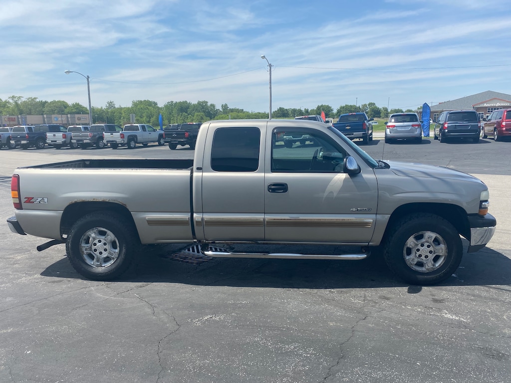 Used 2002 Chevrolet Silverado 1500 LT Truck Extended Cab
