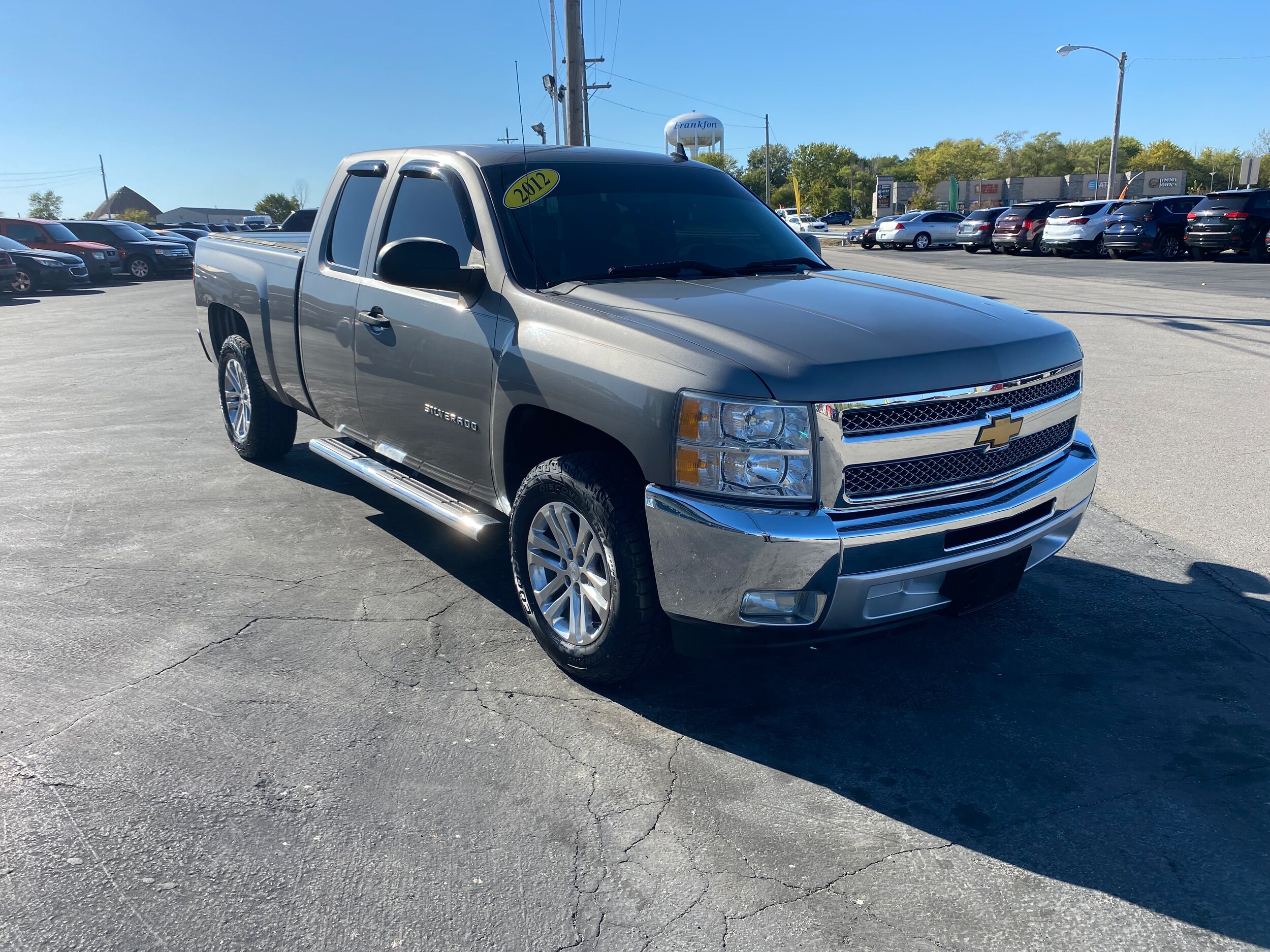 2012 Chevrolet Silverado 1500 LT photo 2