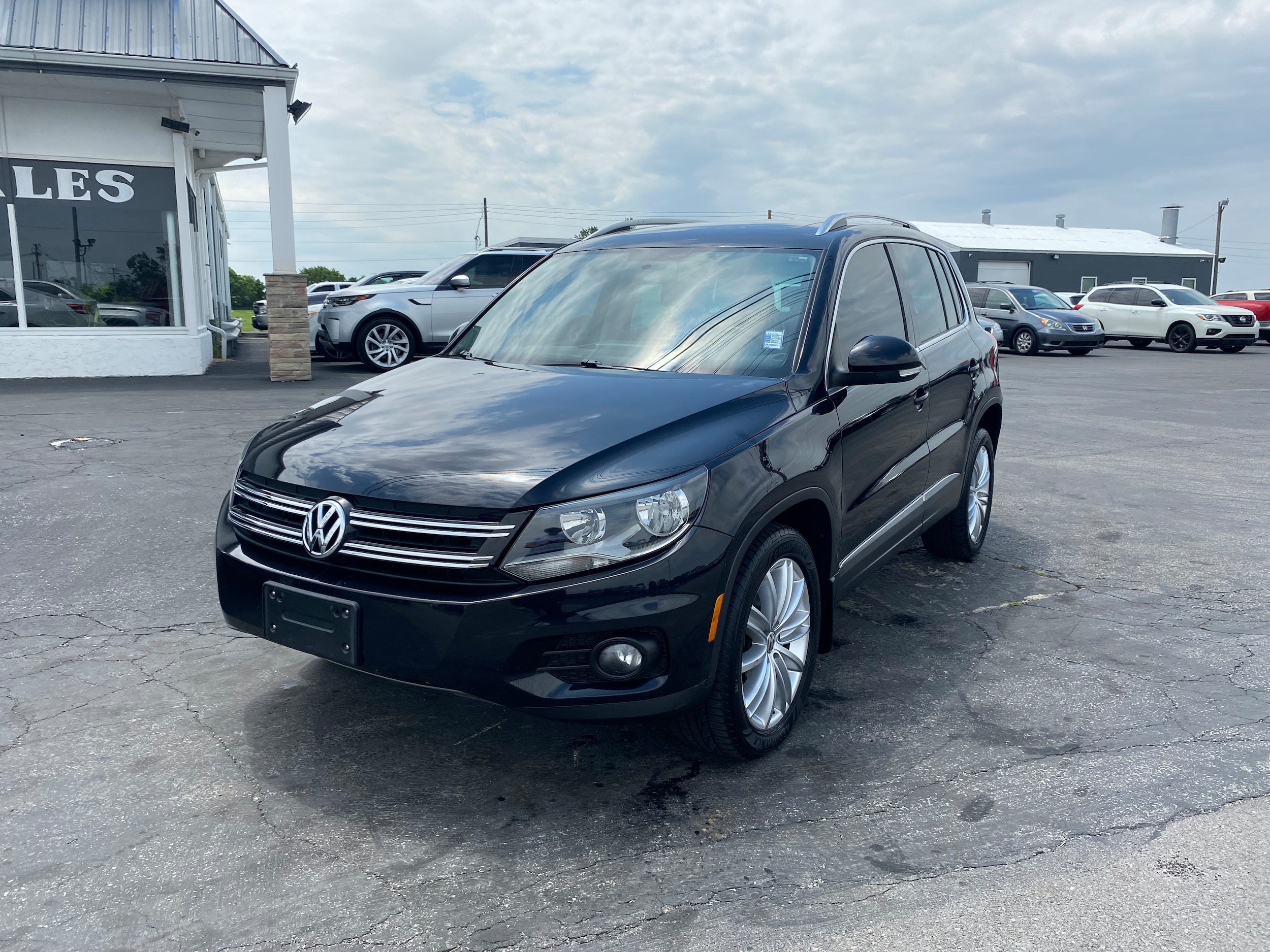 2013 Volkswagen Tiguan 2.0T SE 4Motion w/Sunroof & Nav.'s photo