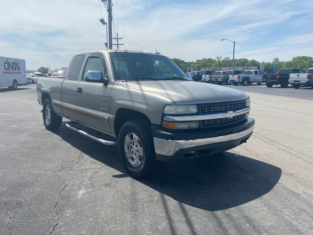 Used 2002 Chevrolet Silverado 1500 LT Truck Extended Cab