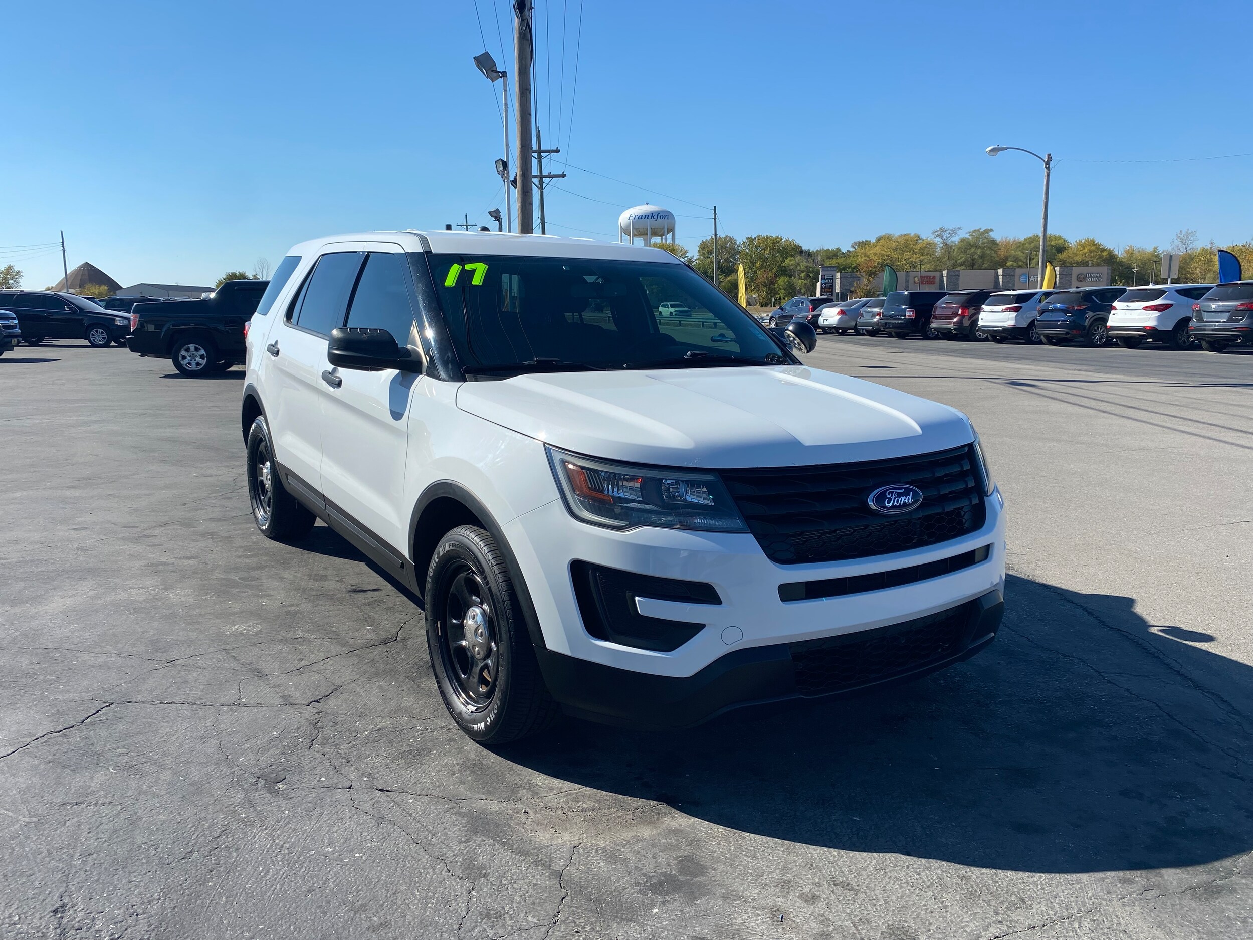 2017 Ford Explorer photo 2