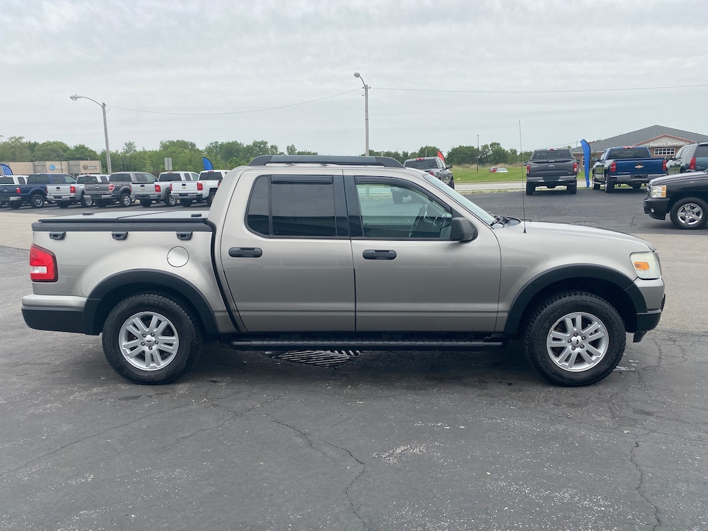 Used 2008 Ford Explorer Sport Trac XLT 4.0L SUV