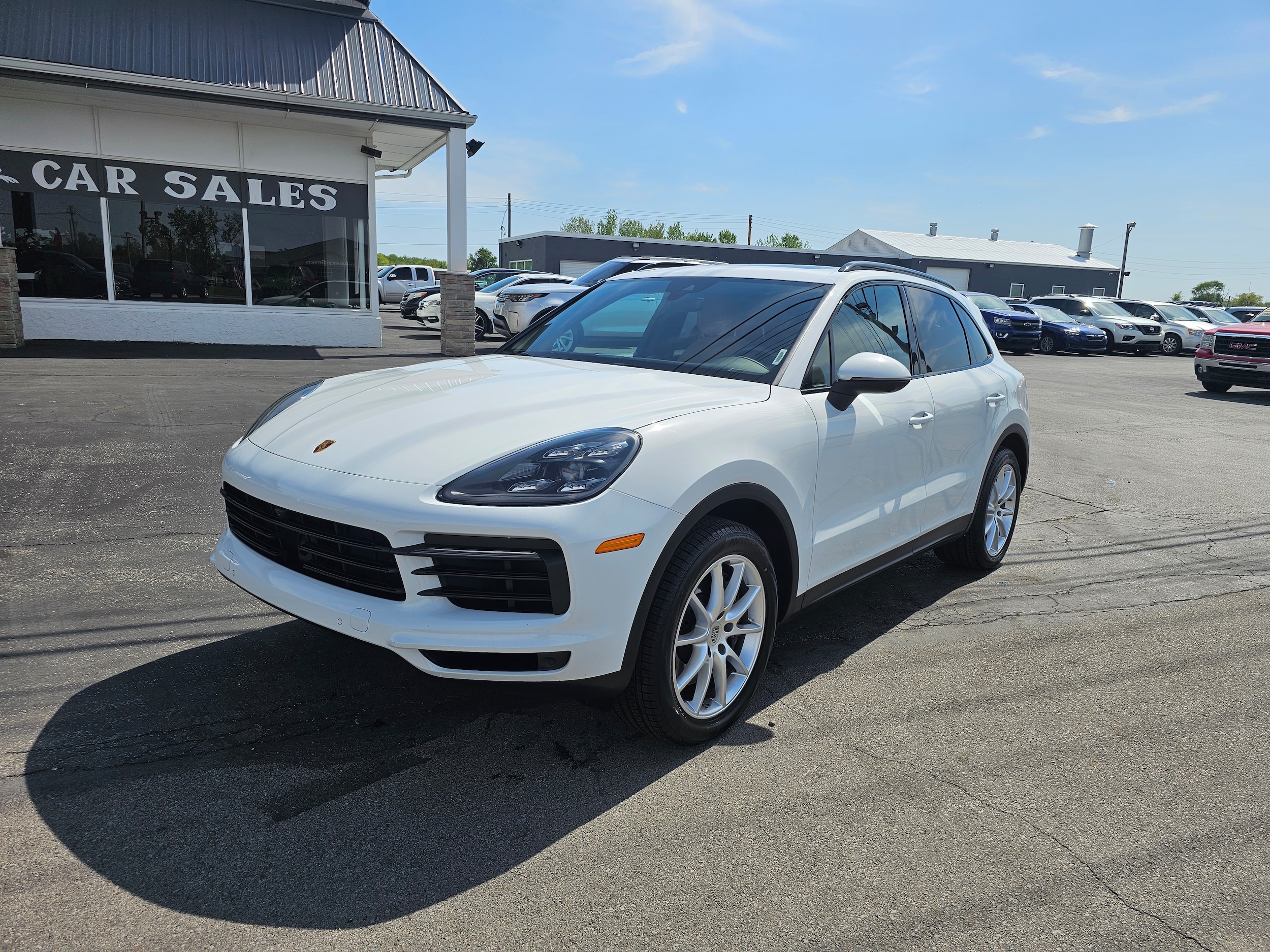 2022 Porsche Cayenne -'s photo