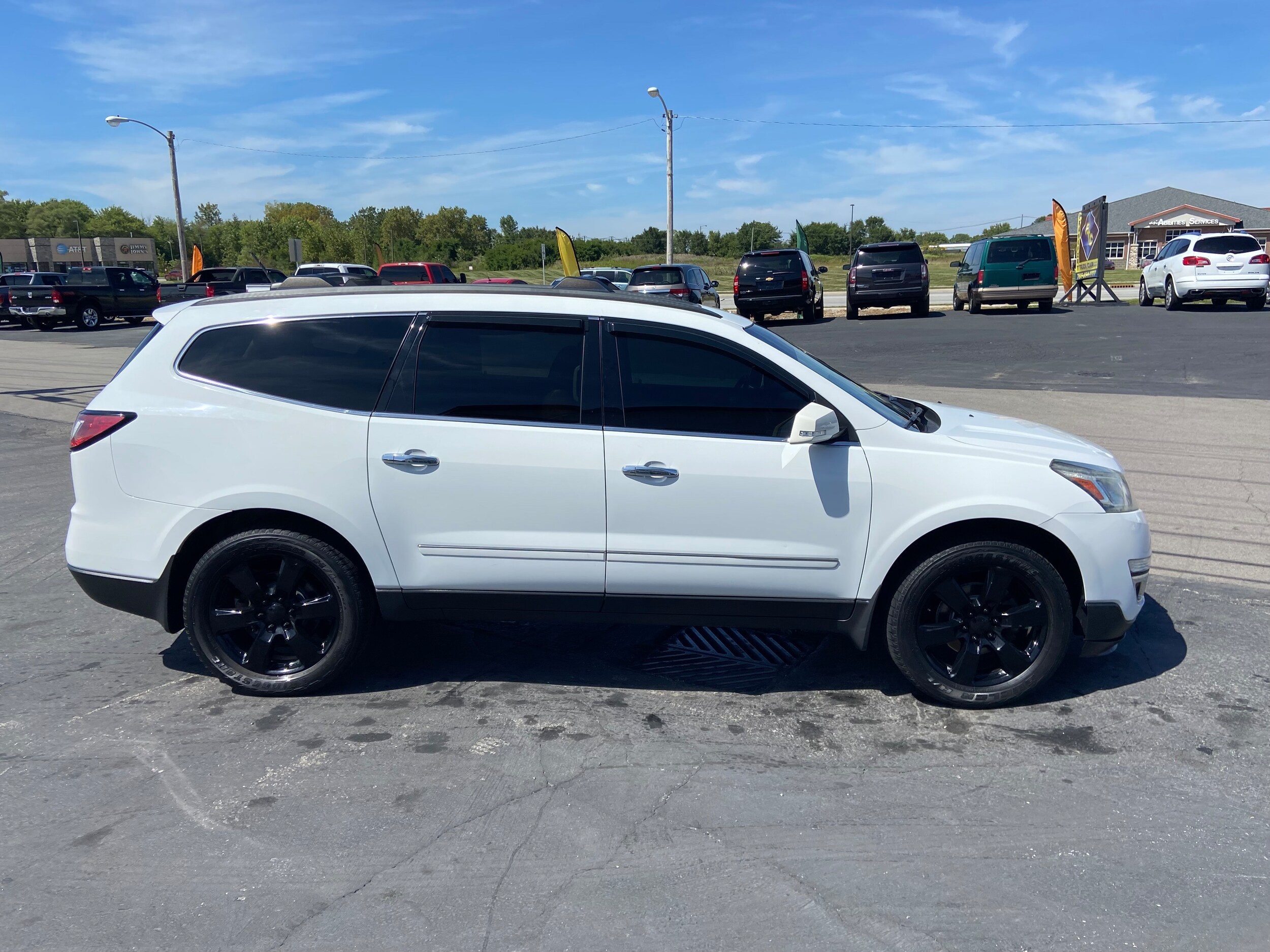 2016 Chevrolet Traverse LTZ photo 4