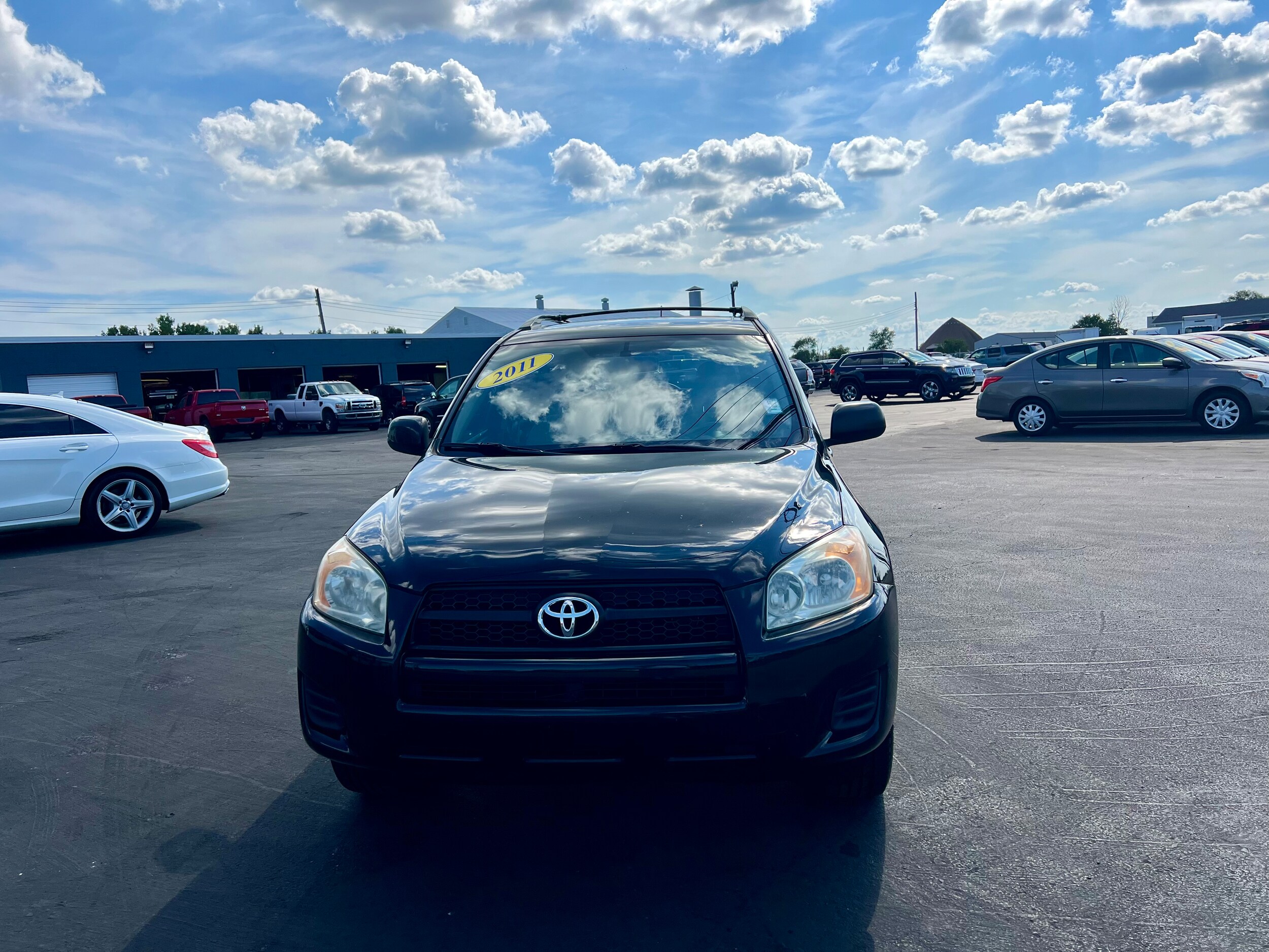 Used 2011 Toyota RAV4 Base with VIN JTMBF4DV3B5039921 for sale in Frankfort, IN