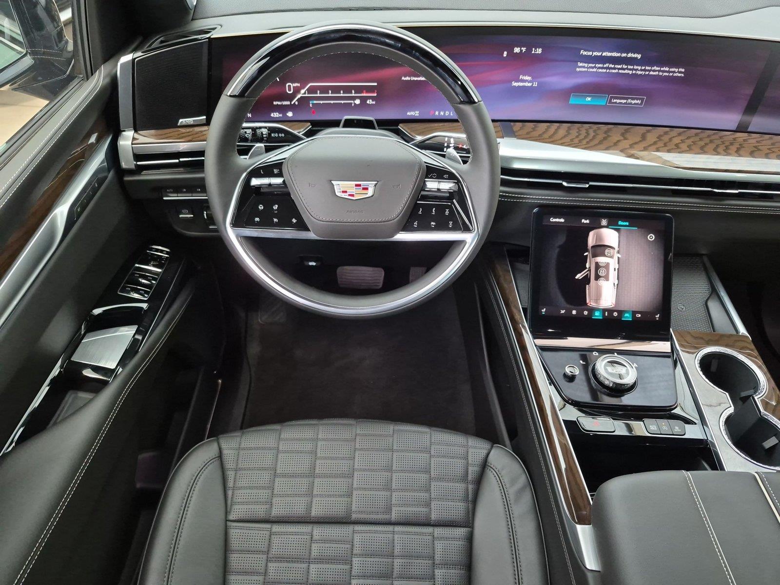 2026 Cadillac Escalade Platinum Sport - Photo 14