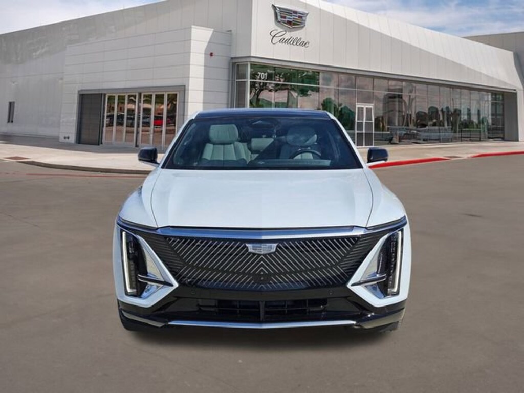New 2026 CADILLAC LYRIQ Luxury SUV