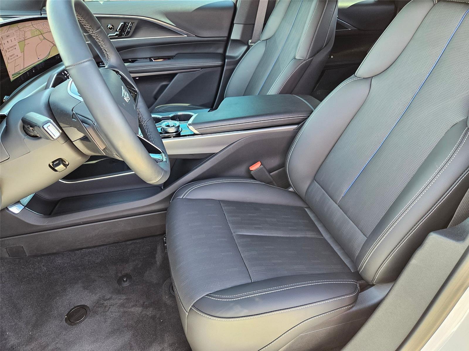 2025 Cadillac LYRIQ Sport 1 - Photo 27