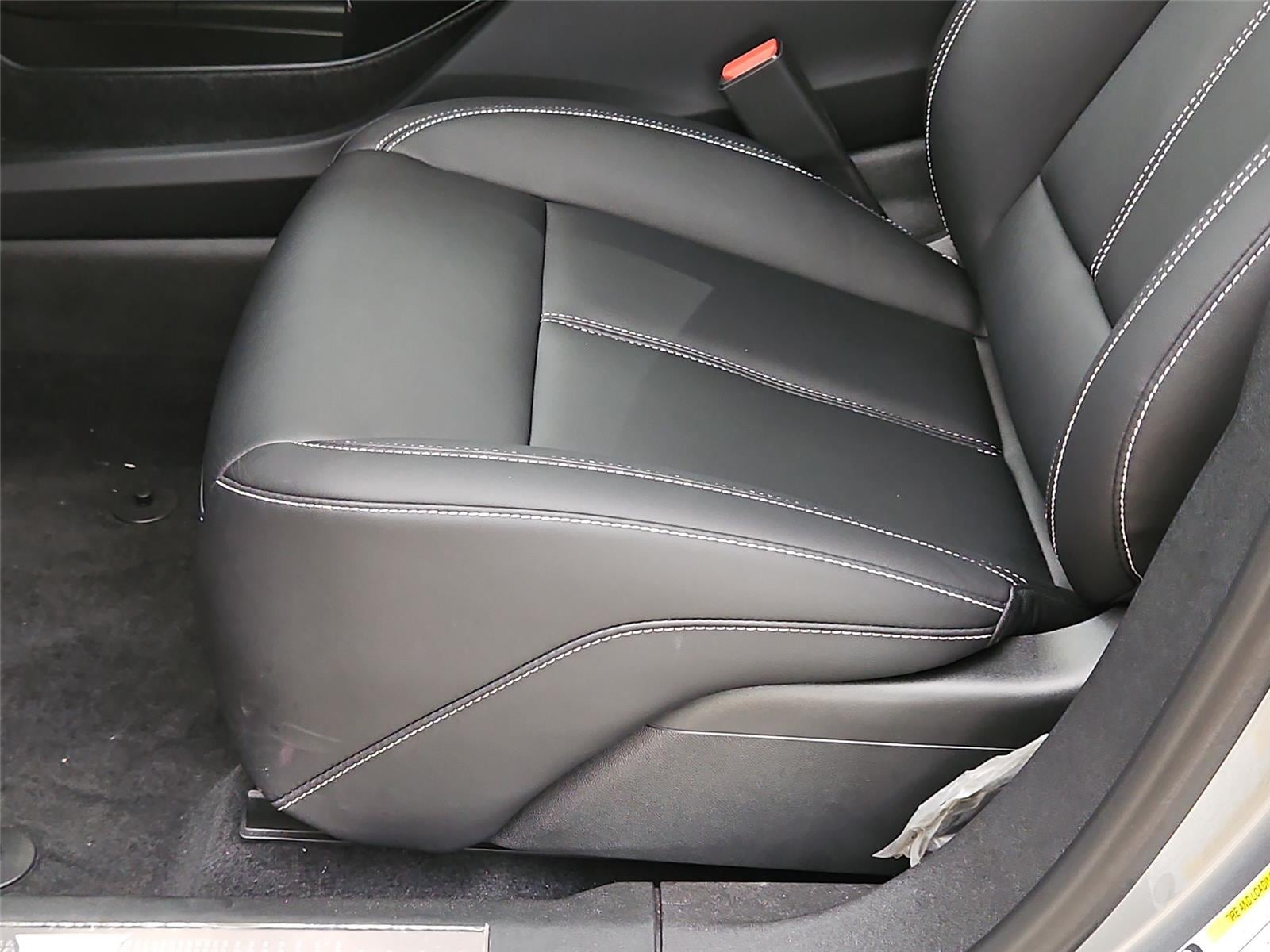 2026 Cadillac OPTIQ Sport - Photo 26