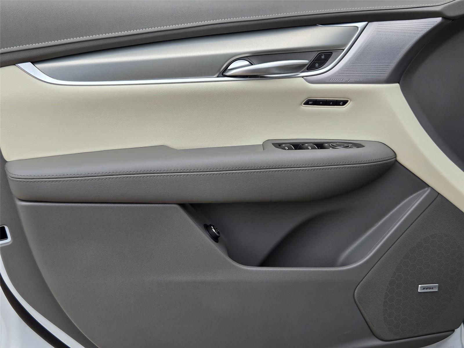 2026 Cadillac XT5 Premium Luxury - Photo 25