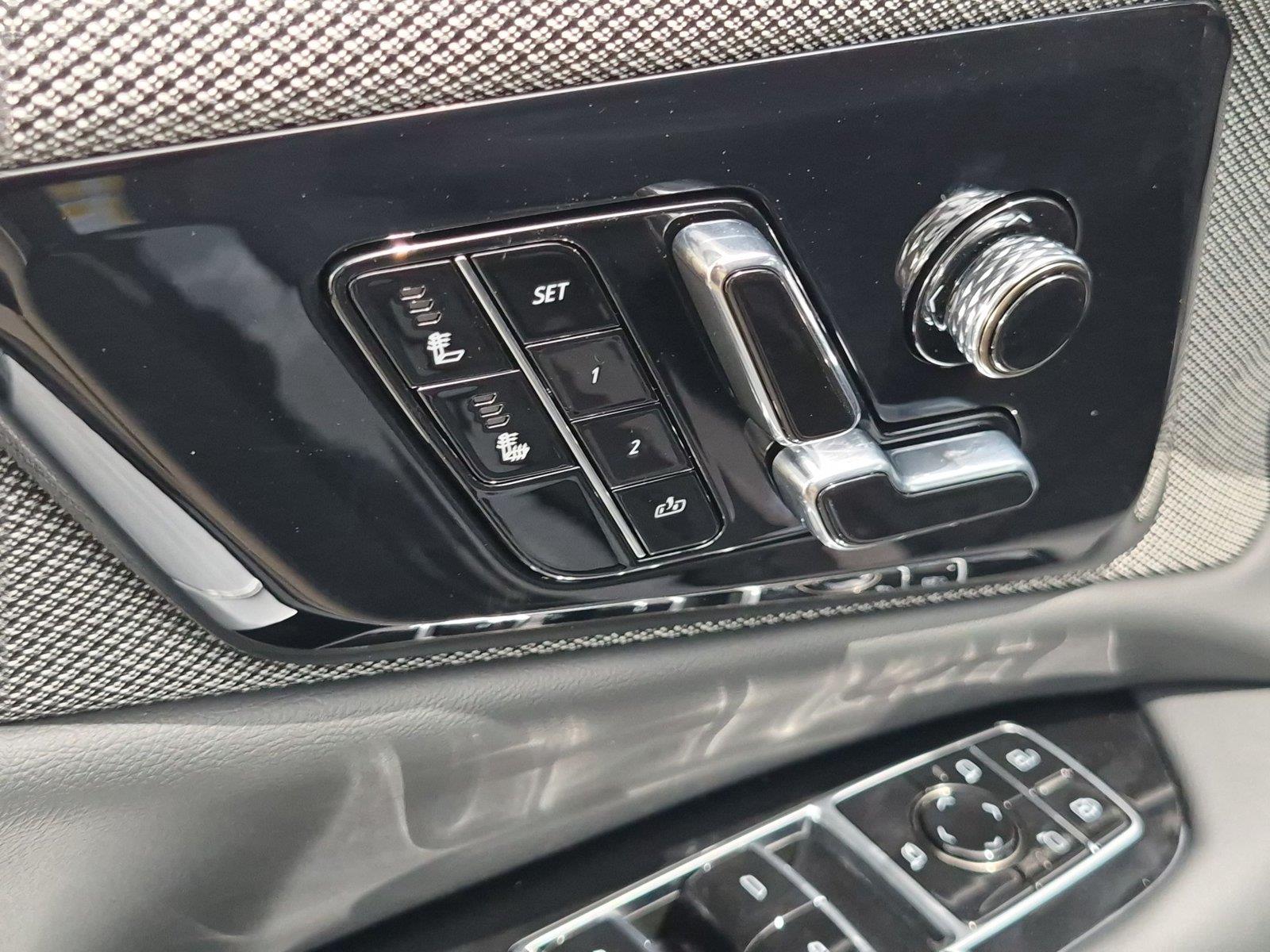 2027 Cadillac OPTIQ Sport - Photo 26