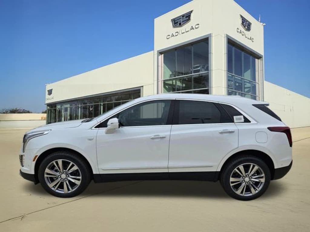 New 2025 CADILLAC XT5 Premium Luxury SUV