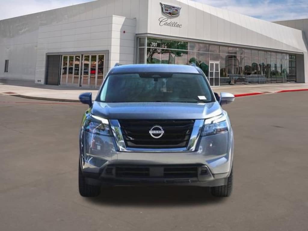 Used 2023 Nissan Pathfinder SV SUV