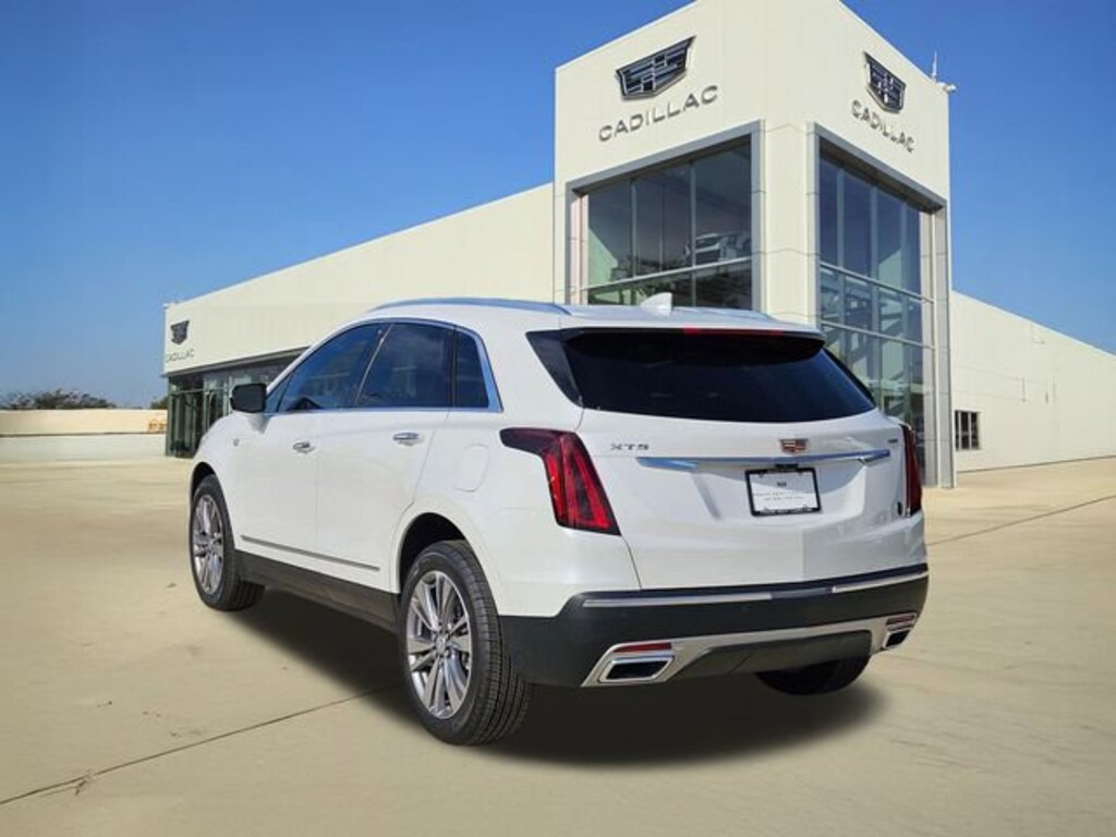 New 2025 CADILLAC XT5 Premium Luxury SUV