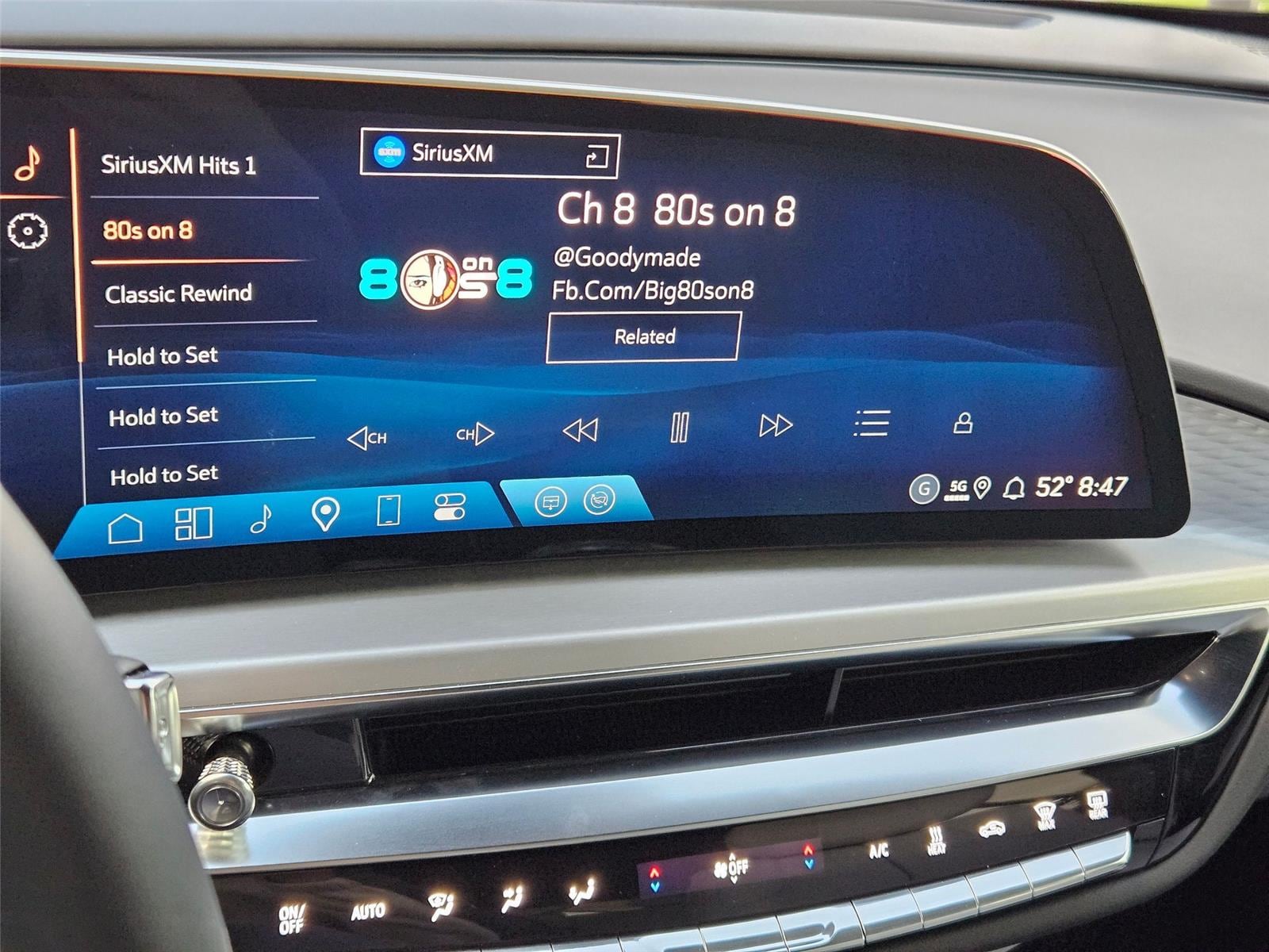 2025 Cadillac LYRIQ Sport 1 - Photo 18