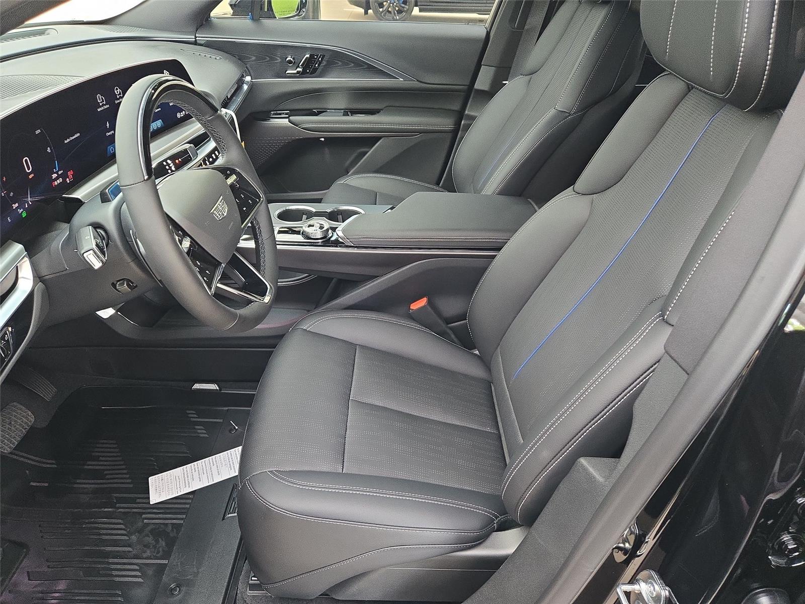 2026 Cadillac LYRIQ Luxury - Photo 26