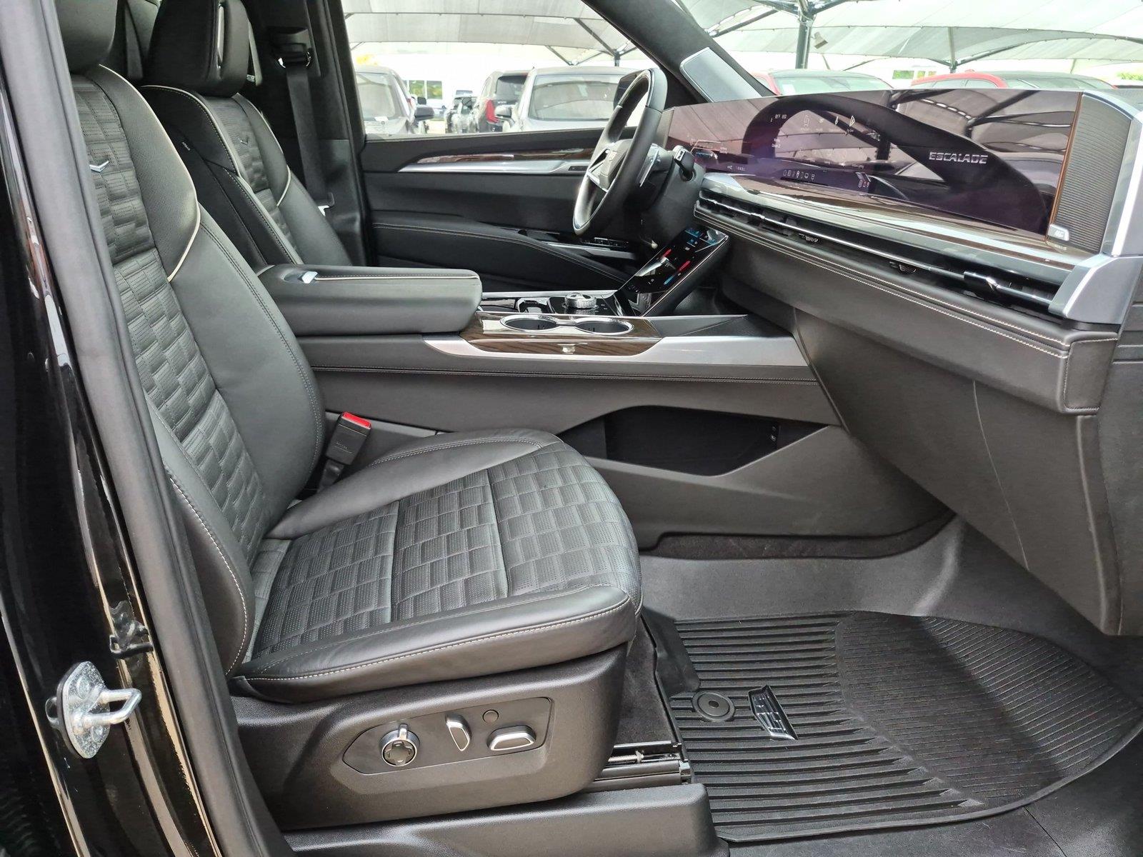 2026 Cadillac Escalade Platinum Sport - Photo 28