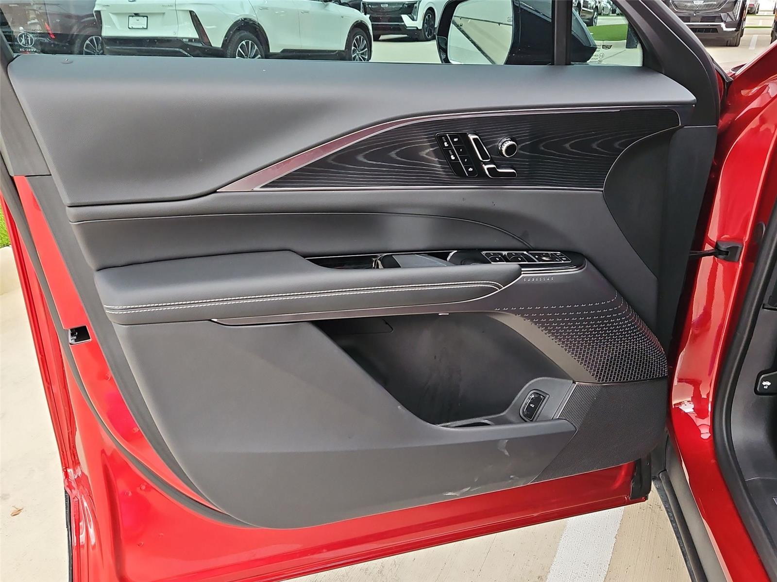 2026 Cadillac LYRIQ Luxury - Photo 20