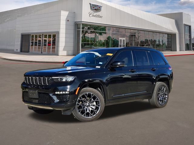 2025 Jeep Grand Cherokee Summit's photo