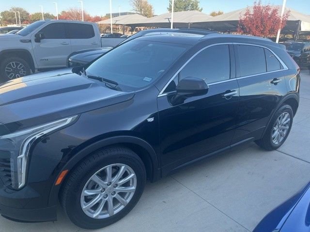 2023 Cadillac XT4 Luxury's photo