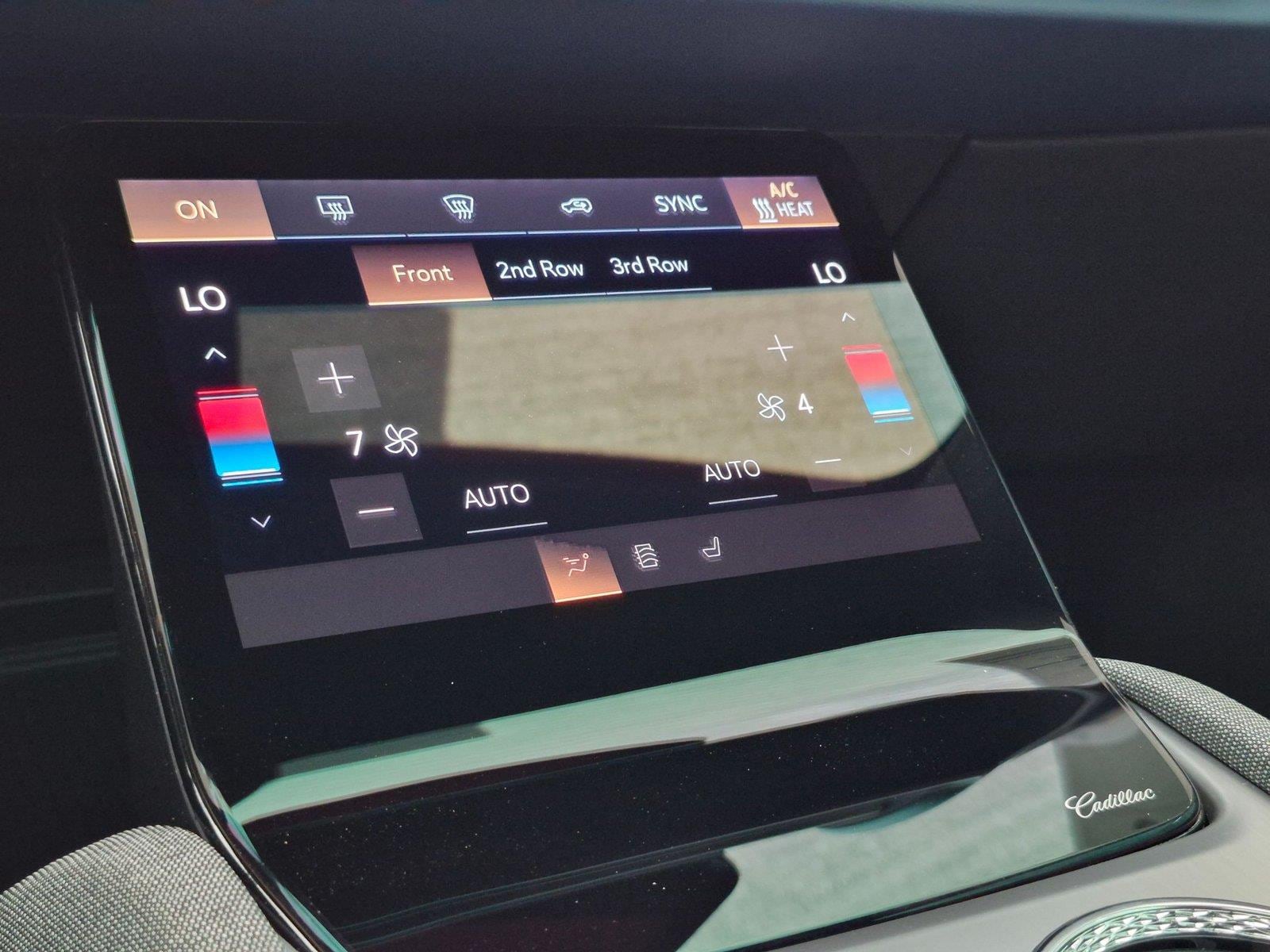 2026 Cadillac VISTIQ Premium Luxury - Photo 21