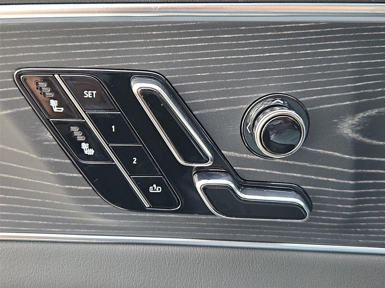 2026 Cadillac LYRIQ Luxury - Photo 25