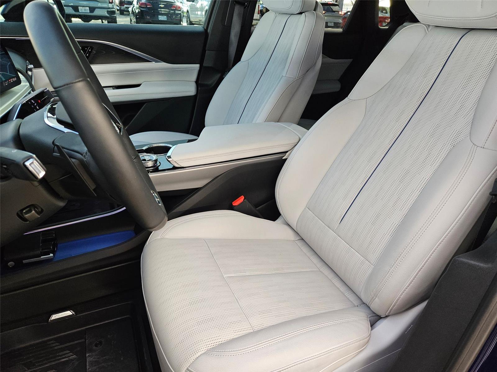 2025 Cadillac LYRIQ Sport 1 - Photo 27