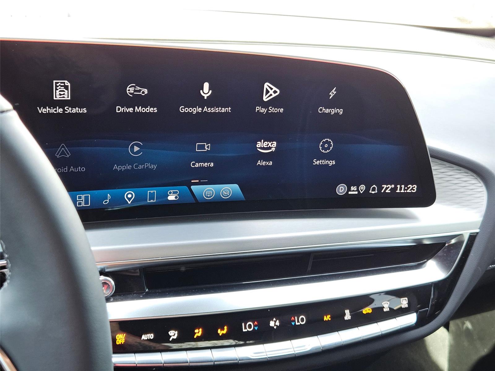 2025 Cadillac LYRIQ Sport 1 - Photo 17