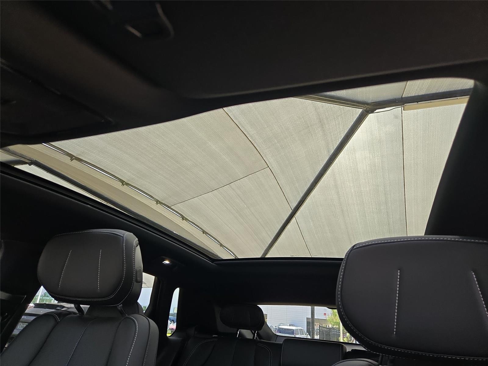 2026 Cadillac LYRIQ Luxury - Photo 9