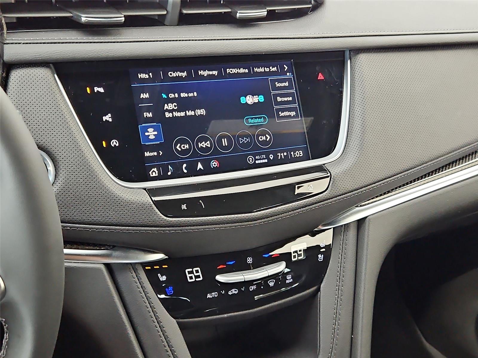 2026 Cadillac XT5 Sport - Photo 18