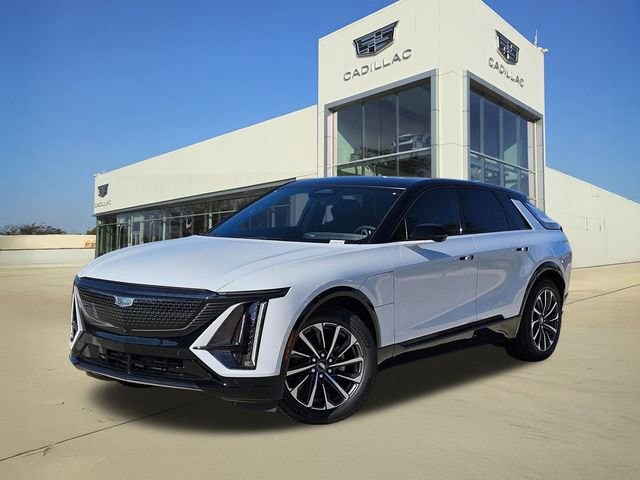 2026 Cadillac LYRIQ Sport's photo