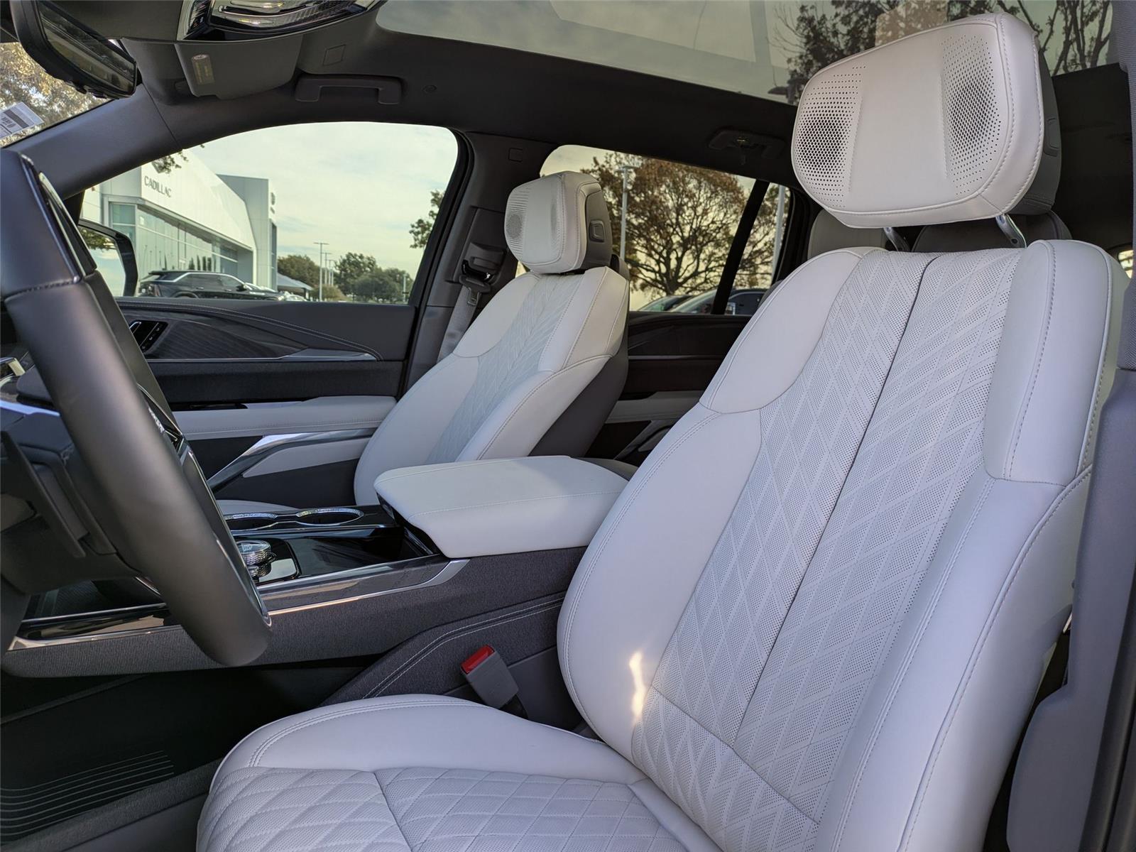 2026 Cadillac Escalade IQ Sport - Photo 28