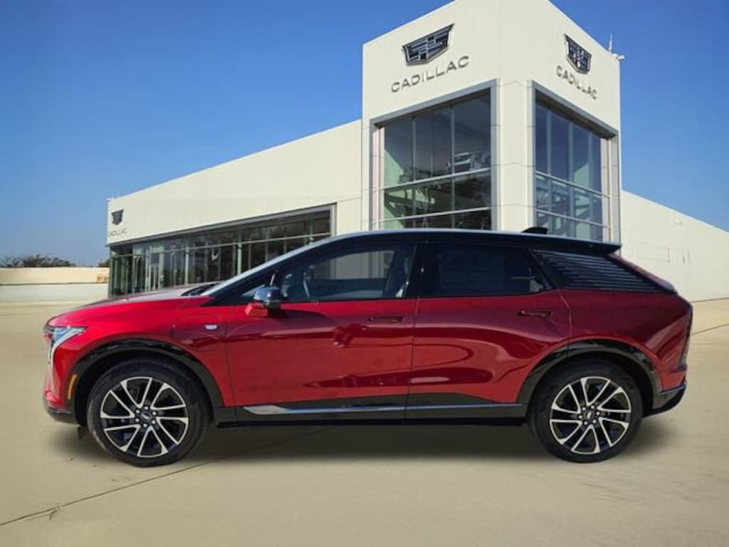 New 2026 CADILLAC OPTIQ Sport SUV