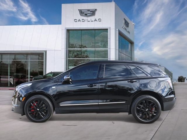 2025 Cadillac XT5 Sport photo 3