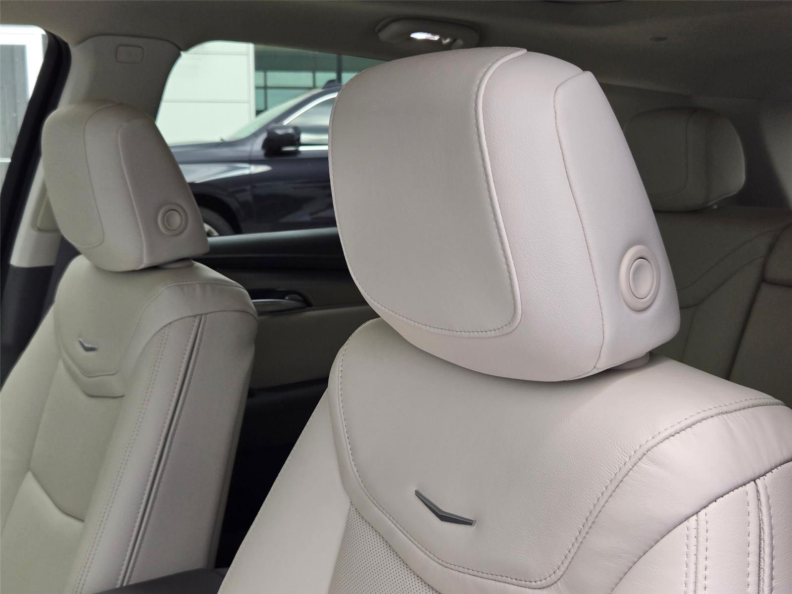 2026 Cadillac XT5 Premium Luxury - Photo 12