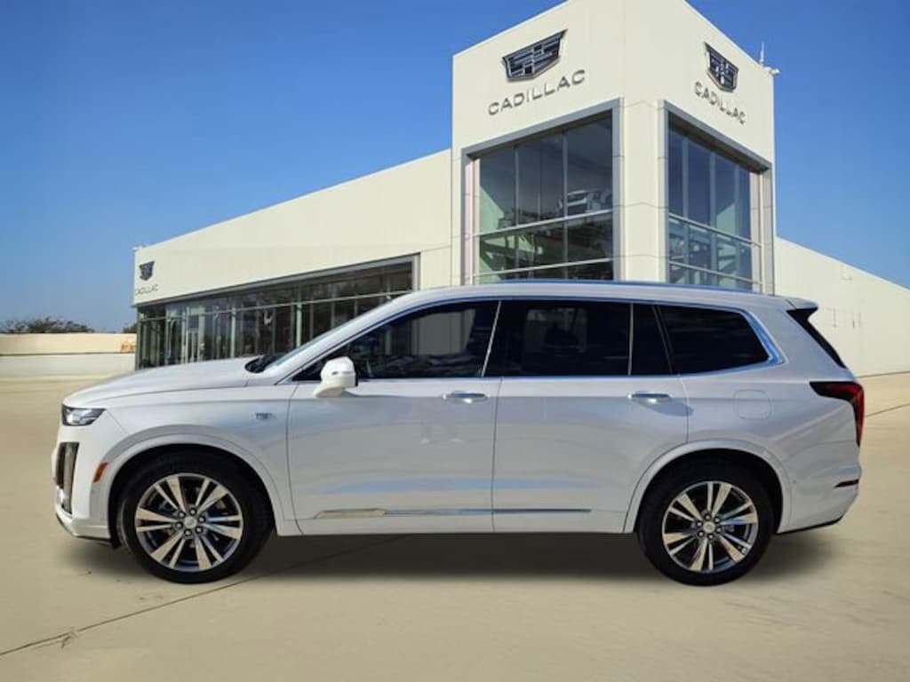 New 2025 CADILLAC XT6 Premium Luxury SUV