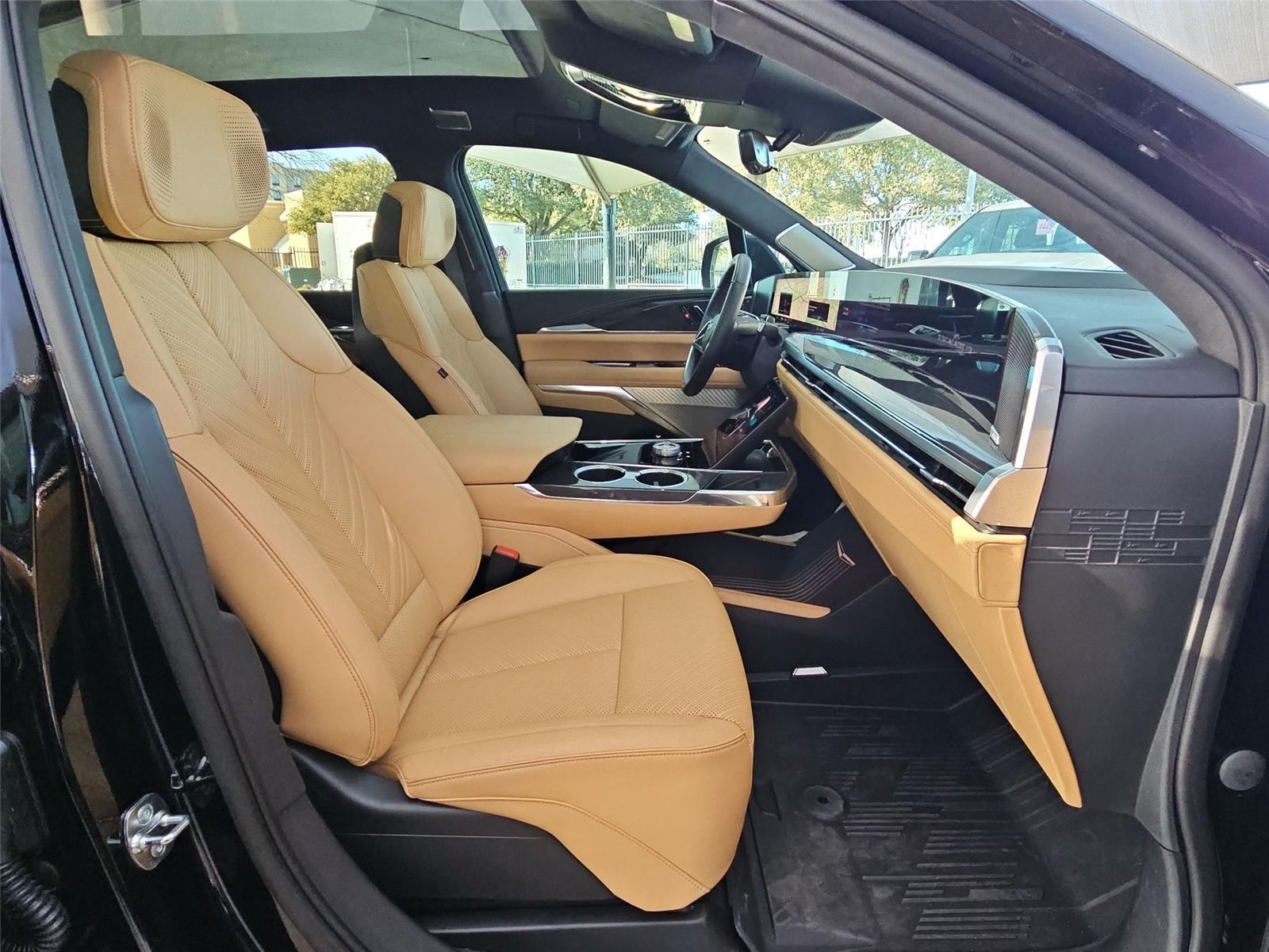 2025 Cadillac Escalade IQ Sport 2 - Photo 21