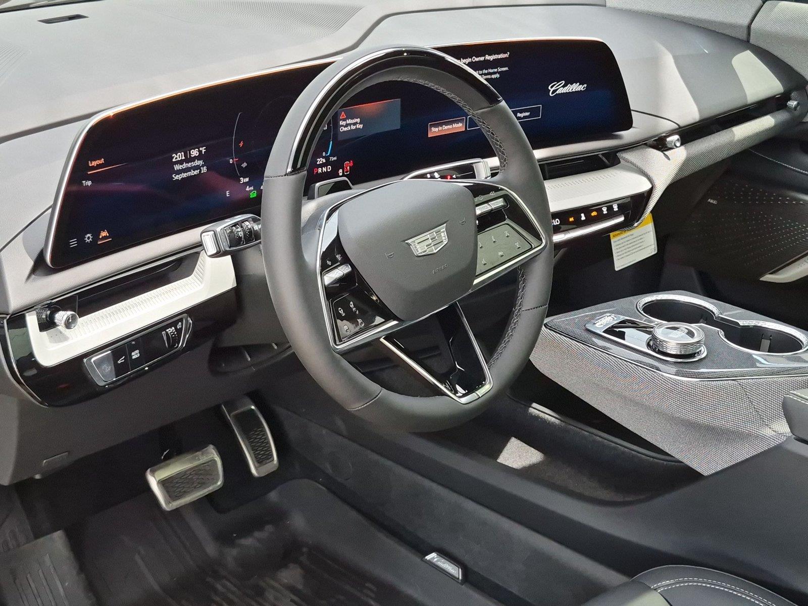 2027 Cadillac OPTIQ Sport - Photo 10