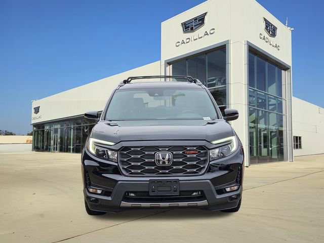 2023 Honda Passport TrailSport photo 2