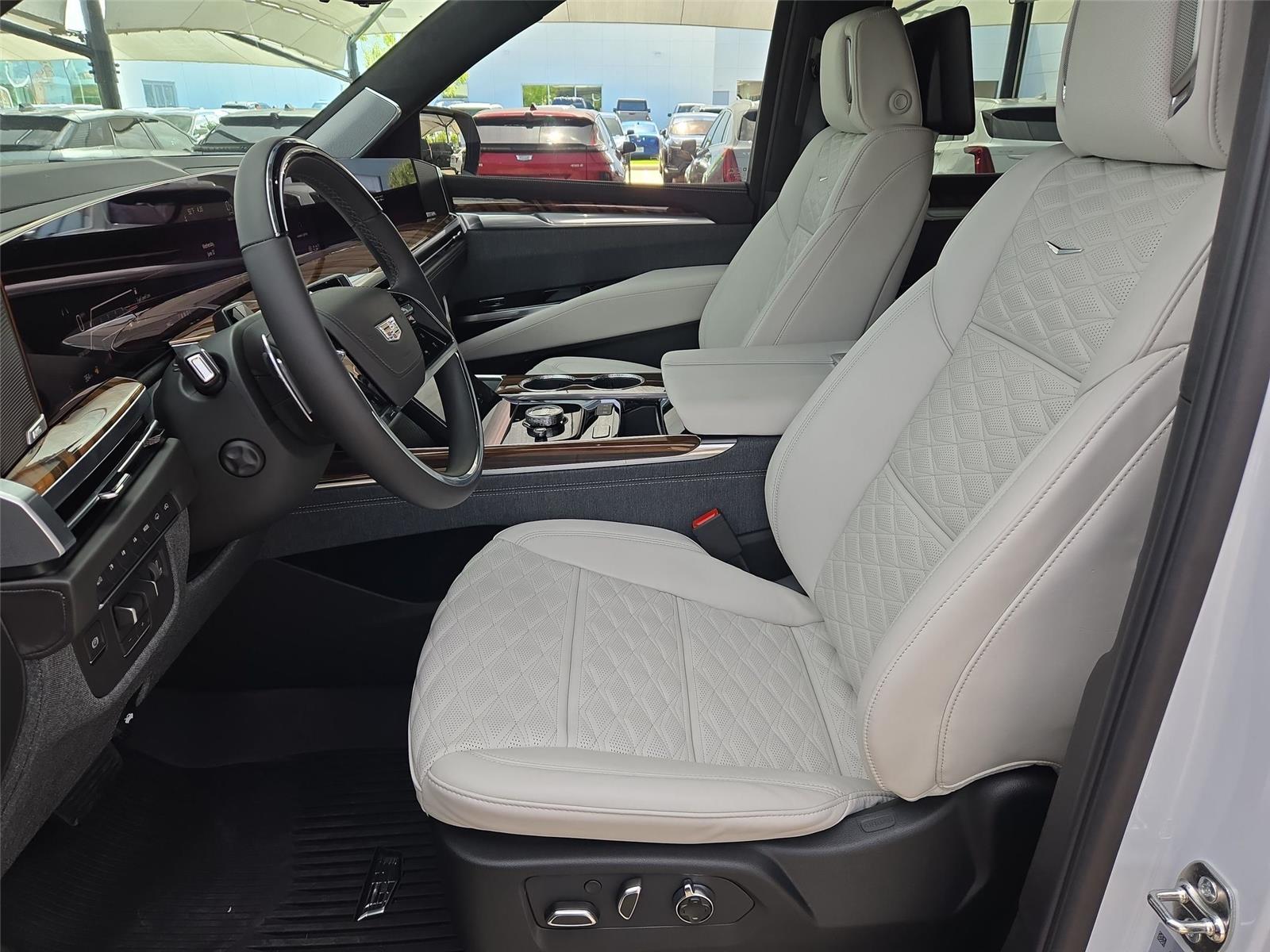 2026 Cadillac Escalade ESV Platinum Sport - Photo 28