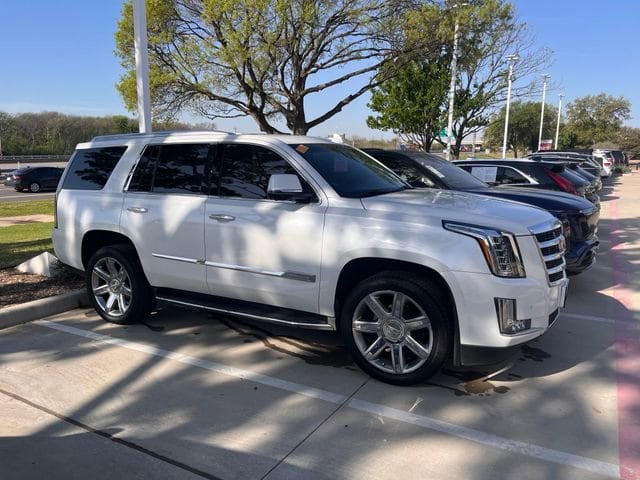 2016 Cadillac Escalade Luxury