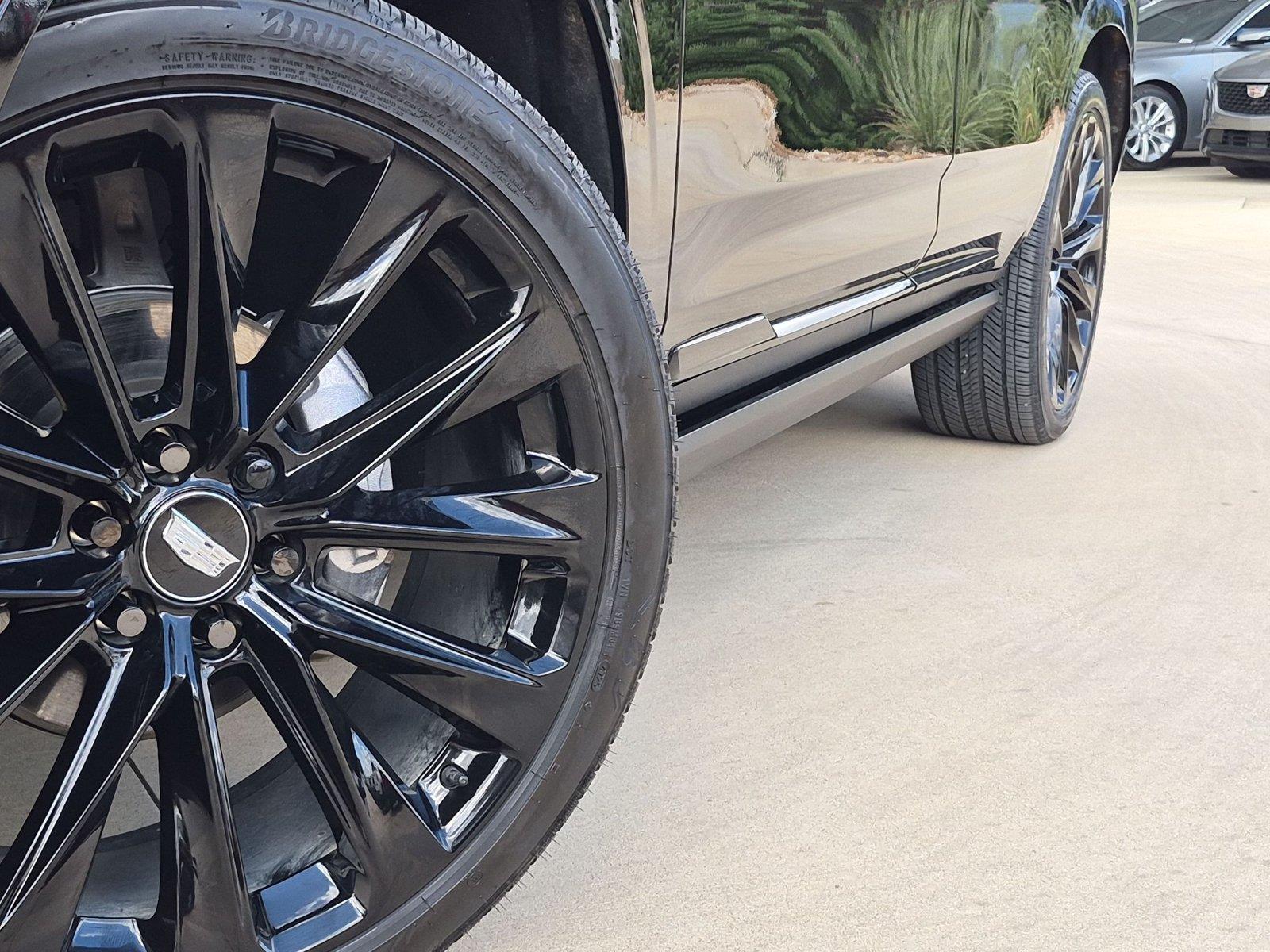 2026 Cadillac Escalade Platinum Sport - Photo 8