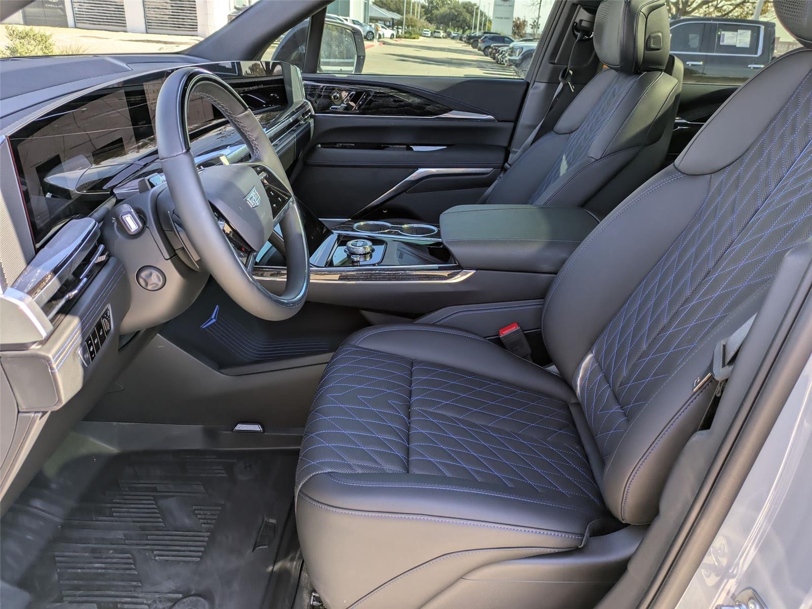 2026 Cadillac Escalade IQ Sport - Photo 11
