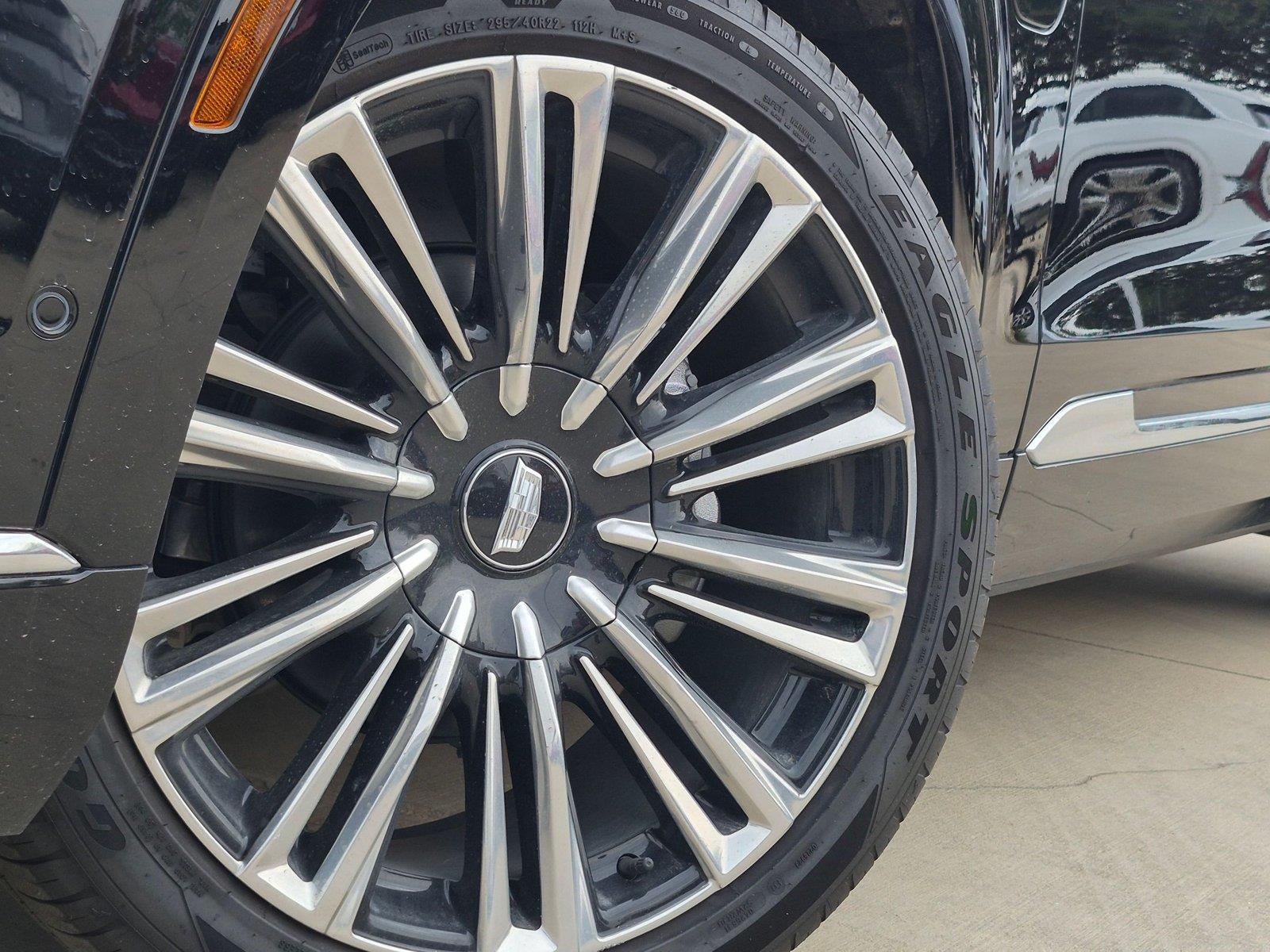 2026 Cadillac VISTIQ Premium Luxury - Photo 8