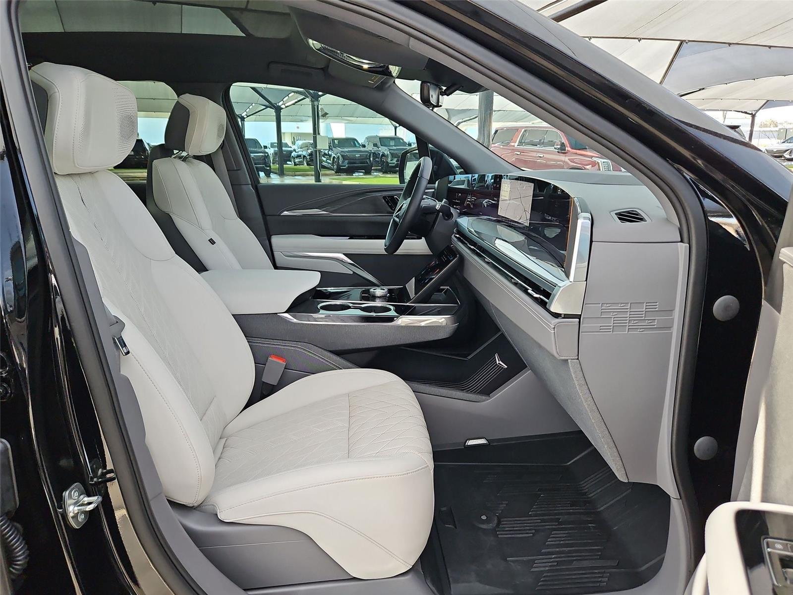 2026 Cadillac Escalade IQ Sport - Photo 21