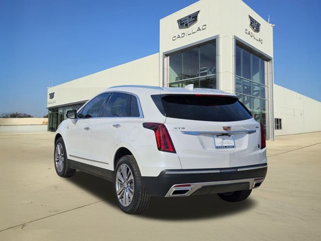 New 2025 CADILLAC XT5 Premium Luxury SUV